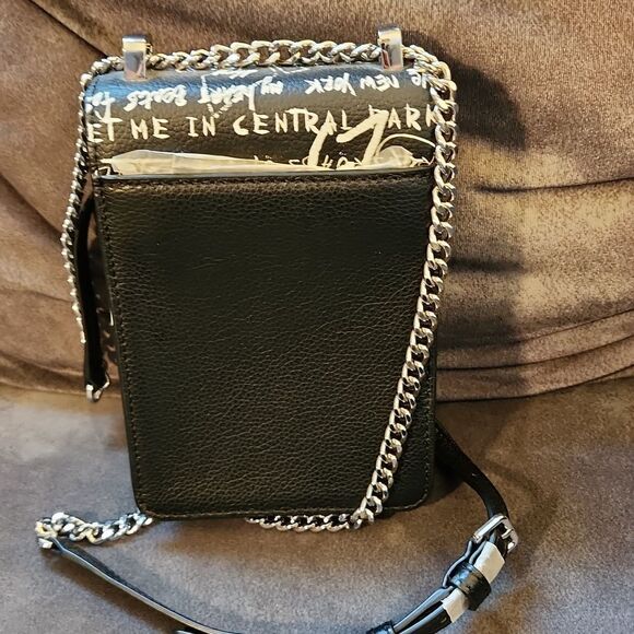 New! DKNY Graffiti Crossbody Bag With Bag Charms And Lock Purse Chain Adjustable - Picture 3 of 14